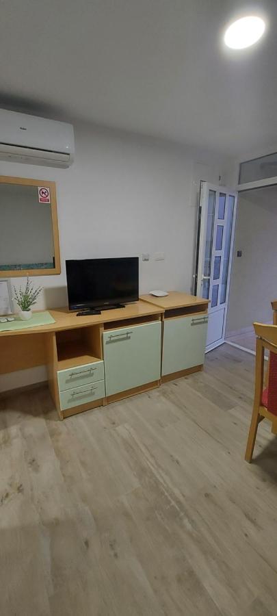 Sophie Apartments Жаборич Экстерьер фото